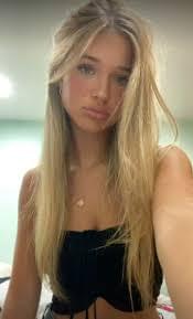 Daisy Lynn's profile